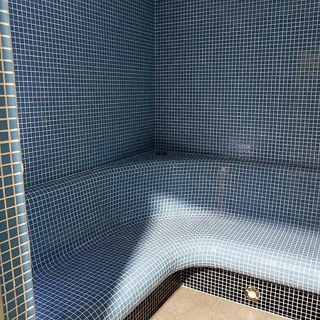 Dwie Sosny Ostrowski * ウストロニエ・モルスキエ