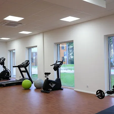 Dwie Sosny Ostrowski アパート *