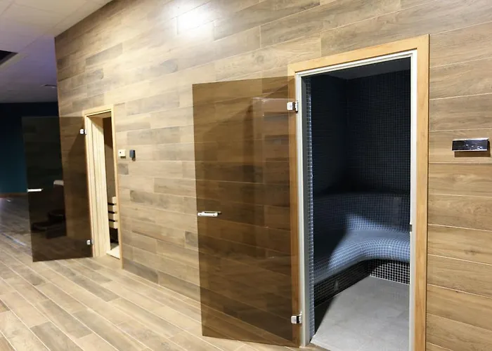 Dwie Sosny Ostrowski Apartment *