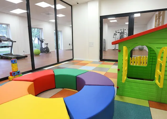 Dwie Sosny Ostrowski Apartment *